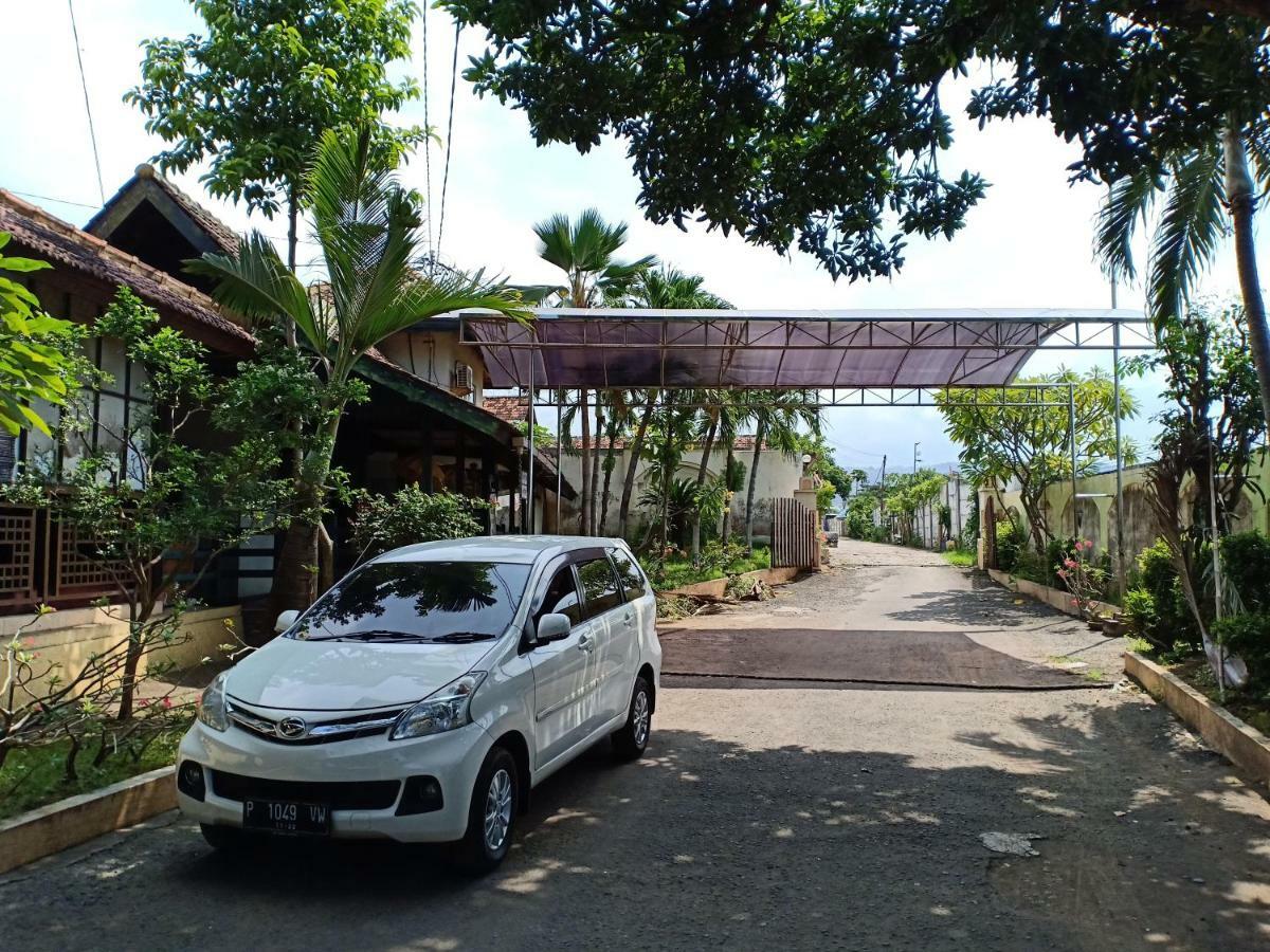 Banyuwangi Beach Hotel Banyuwangi (East Java) Exterior foto